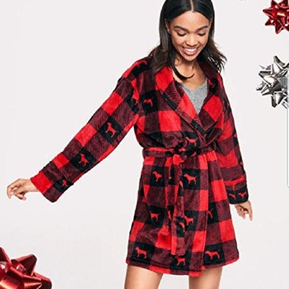 PINK Victoria's Secret Cozy Robe